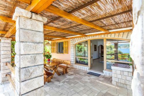 Pebble Bay Paradise House