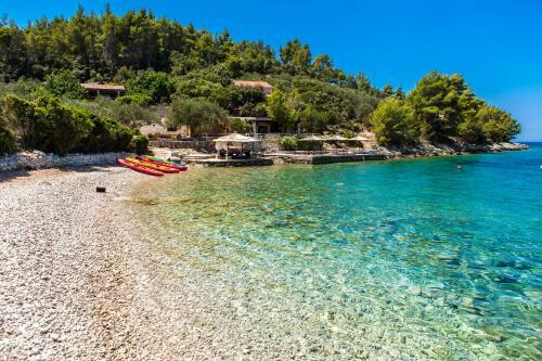Pebble Bay Paradise House