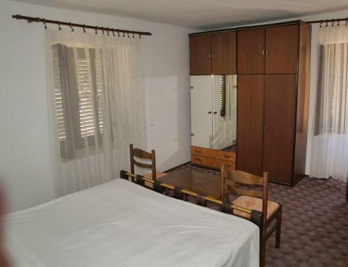 Apartment Ercilia B4