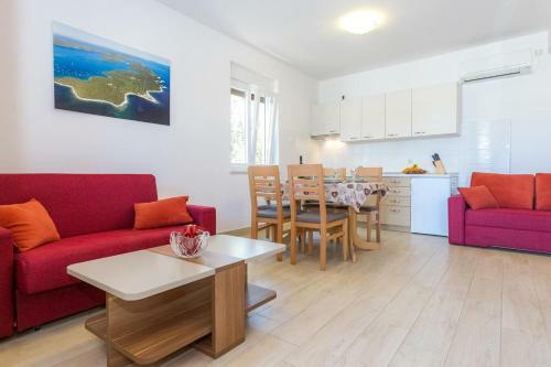 Apartment Veli Rat 11525a