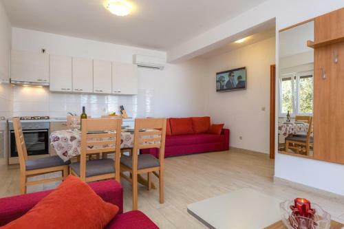 Apartment Veli Rat 11525a