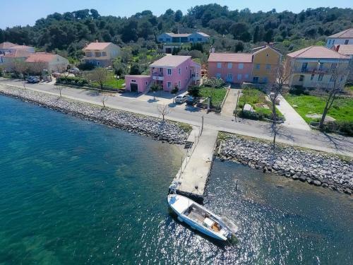 Apartment Veli Rat 11525a