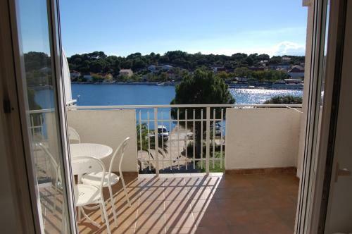 Gorgonia Apartments