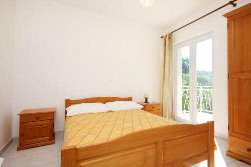 Apartments With A Parking Space Viganj (peljesac) - 10188