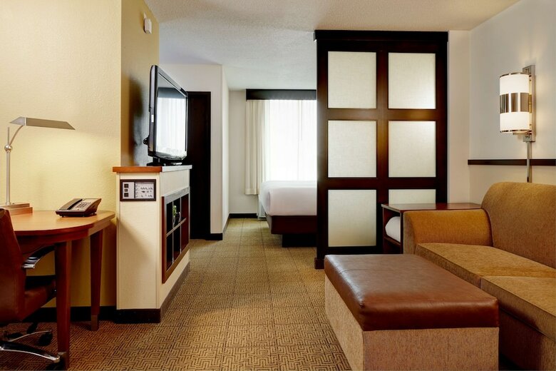 Hotel Hampton Inn And Suites Savannah-airport