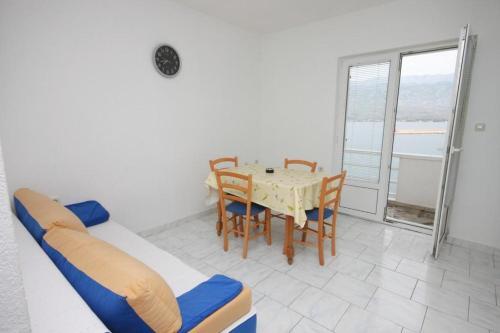 Apartment Vinjerac 6144d