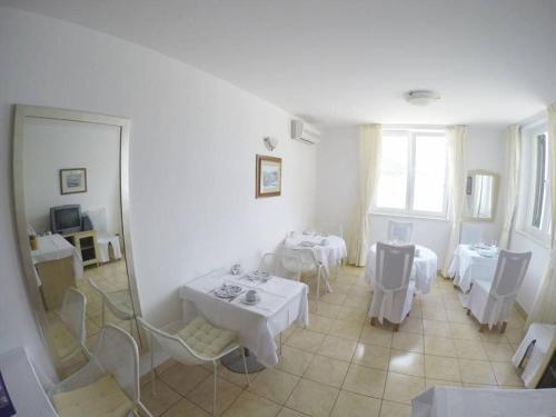 Apartamentos Studio Vinjerac 3093b