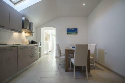 Hostal Apartments Vinjerac