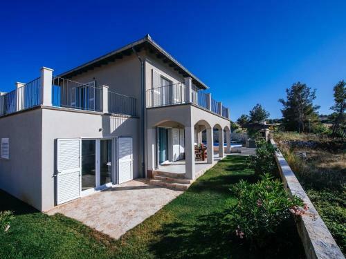 Villa Lozica