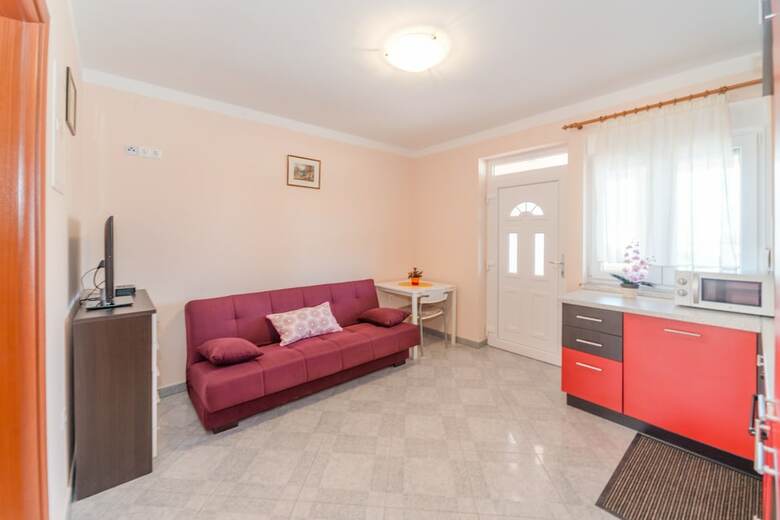 Apartments Hudi?