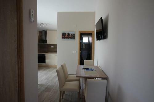 Apartments Ivanika