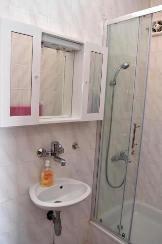 Apartments Oresic