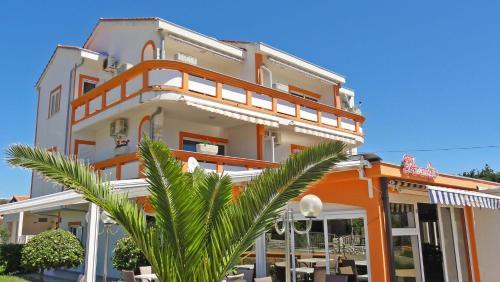 Apartments Paradiso