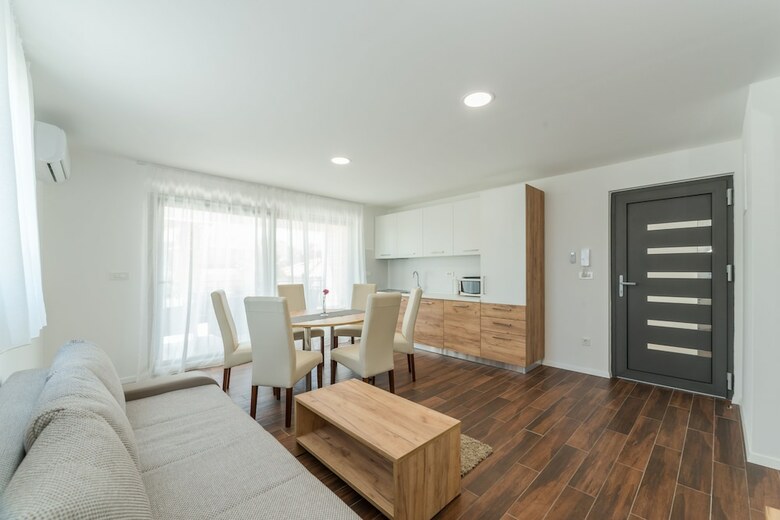 Apartments Mirakul