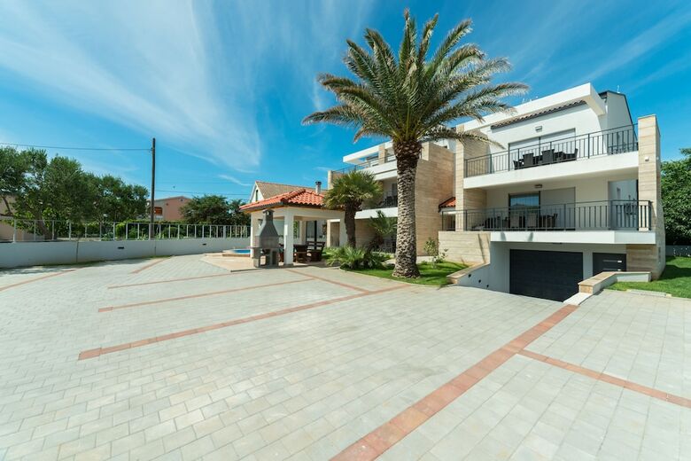 Apartments Mirakul