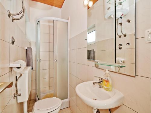Holiday Home Vir With Sea View 11