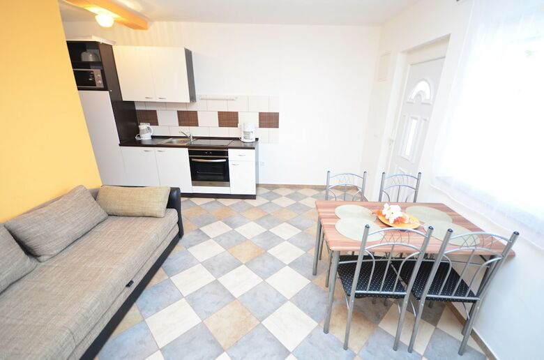 Apartments Brandis
