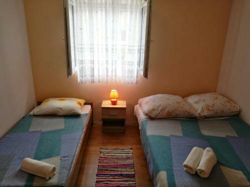 Apartment Ema Vir