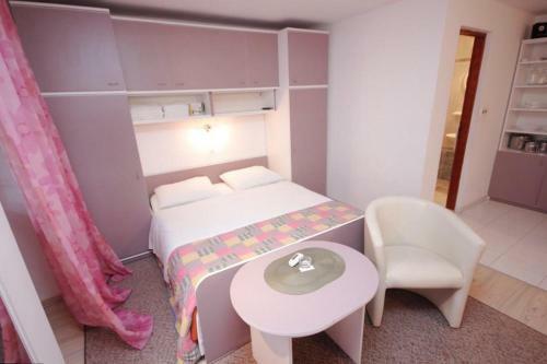 Apartamentos Studio Vis 2476a