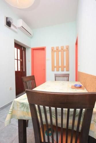 Apartment Vis 8872b