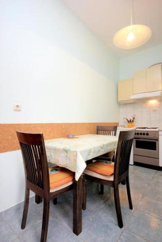Apartment Vis 8872b