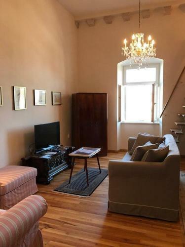 Palazzo Apartment