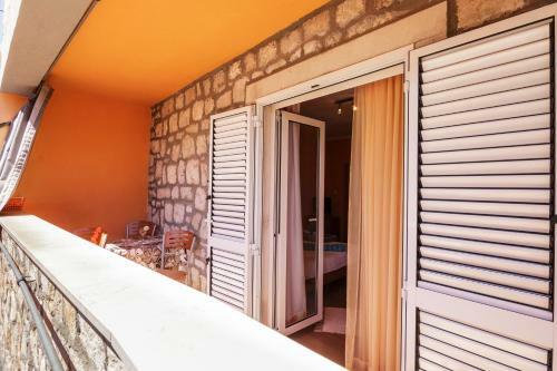 Apartamentos Over The Sea In Vis Town