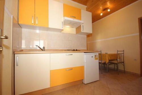 Apartments With A Parking Space Vis - 8531