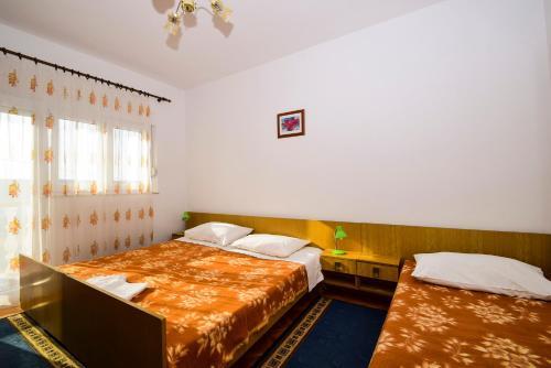Apartment Komadina 1242