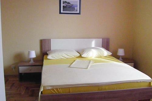 Hostal Apartments And Rooms With Parking Space Vodice - 6260