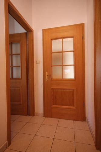Hostal Apartments And Rooms With Parking Space Vodice - 6260