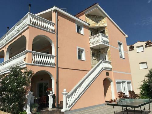Apartamento Dolmar 2