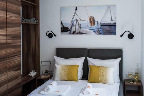 Seaside Apartments With A Swimming Pool Vodice - 16362
