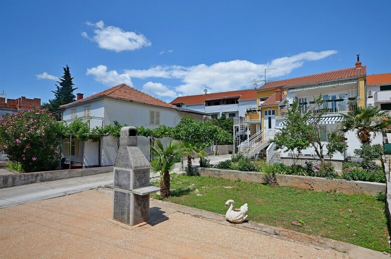 Apartment Ines