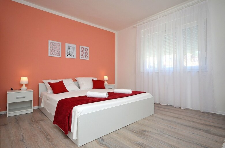 Apartment Ines
