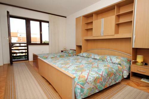 Apartments With A Parking Space Peroj (fazana) - 7516