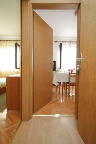 Apartments With A Parking Space Peroj (fazana) - 7516