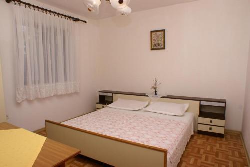 Apartments By The Sea Mudri Dolac (hvar) - 4042