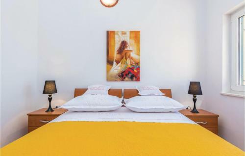 Four-bedroom Holiday Home In Vrsi