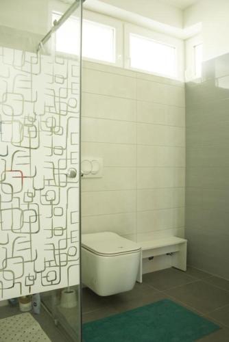 Apartments With A Parking Space Vrsi - Mulo (zadar) - 13160