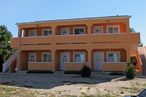 Apartments By The Sea Vrsi - Mulo (zadar) - 5844