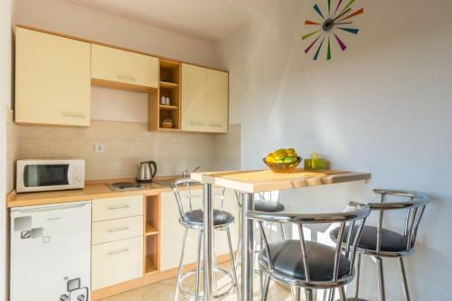 Apartments Jurja I