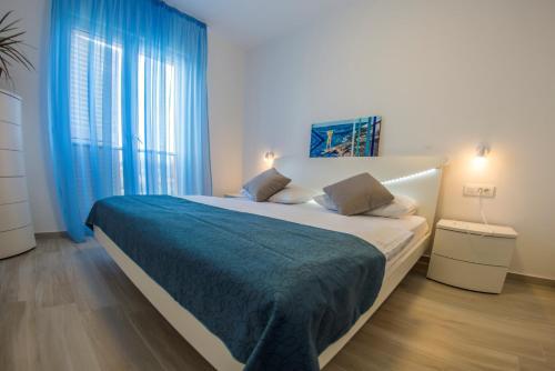 Apartamentos Pomer Port Marina