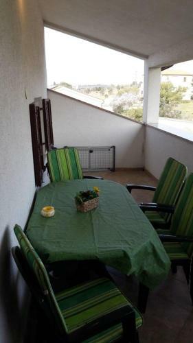 Hostal Apartments And Rooms Ana Pomer 217