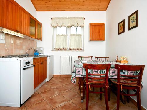 Apartment Pom 141 ( 9247)