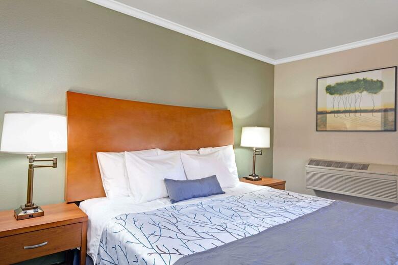 Hotel Days Inn San Jose Convention Center