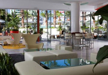 Hotel La Concha Renaissance San Juan Resort