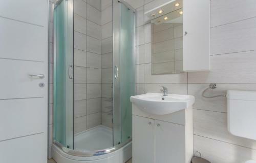 Hostal Apartment Emili