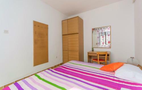 Hostal Apartment Emili