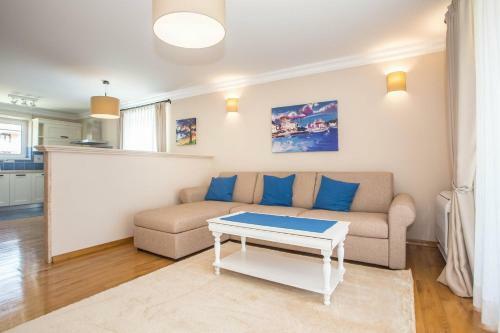 Hostal Apartment Complex Villa Andrea